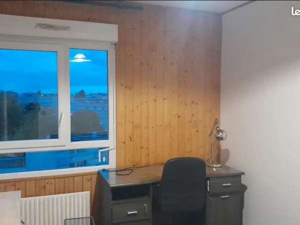 Loue chambre dans colocation