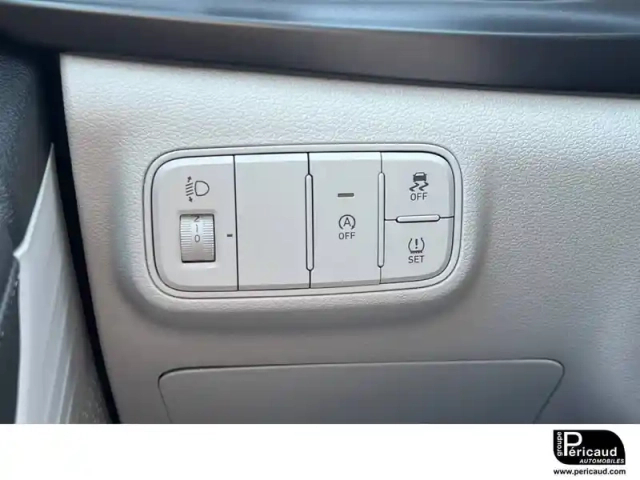 Hyundai I20 1.0 t-gdi 100 dct-7 hybrid 48v — photo 12