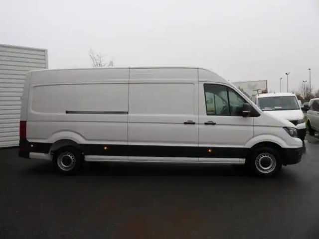 Volkswagen Crafter fg 35 l4h3 2.0 tdi 140ch business traction bva8 — photo 6