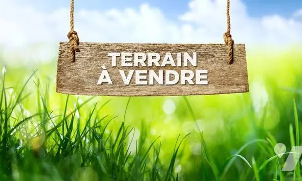 Terrain 613 m²
