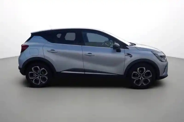 Renault Captur tce 140 edc - 21 — photo 6