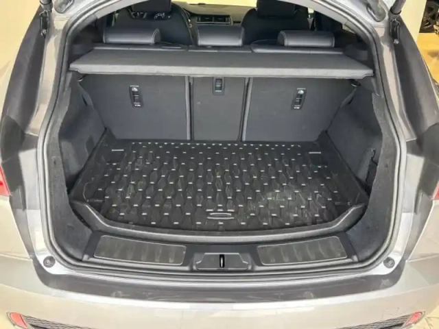 Jaguar E-Pace p270e phev 269ch r-dynamic se — photo 12
