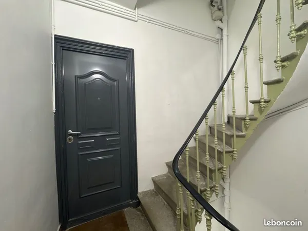 Location très beau T2 meublé, calme et proche Polygone, Allées et Gare