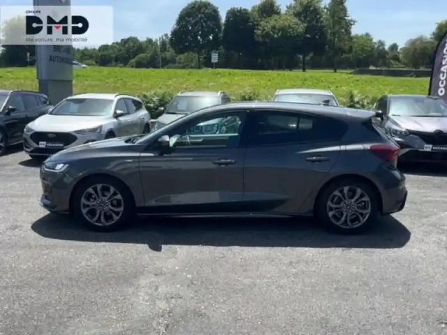 Ford Focus 1.5 ecoblue 115ch st-line x bva8 — photo 2
