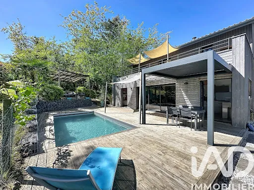 Maison 5 pièces 115 m²