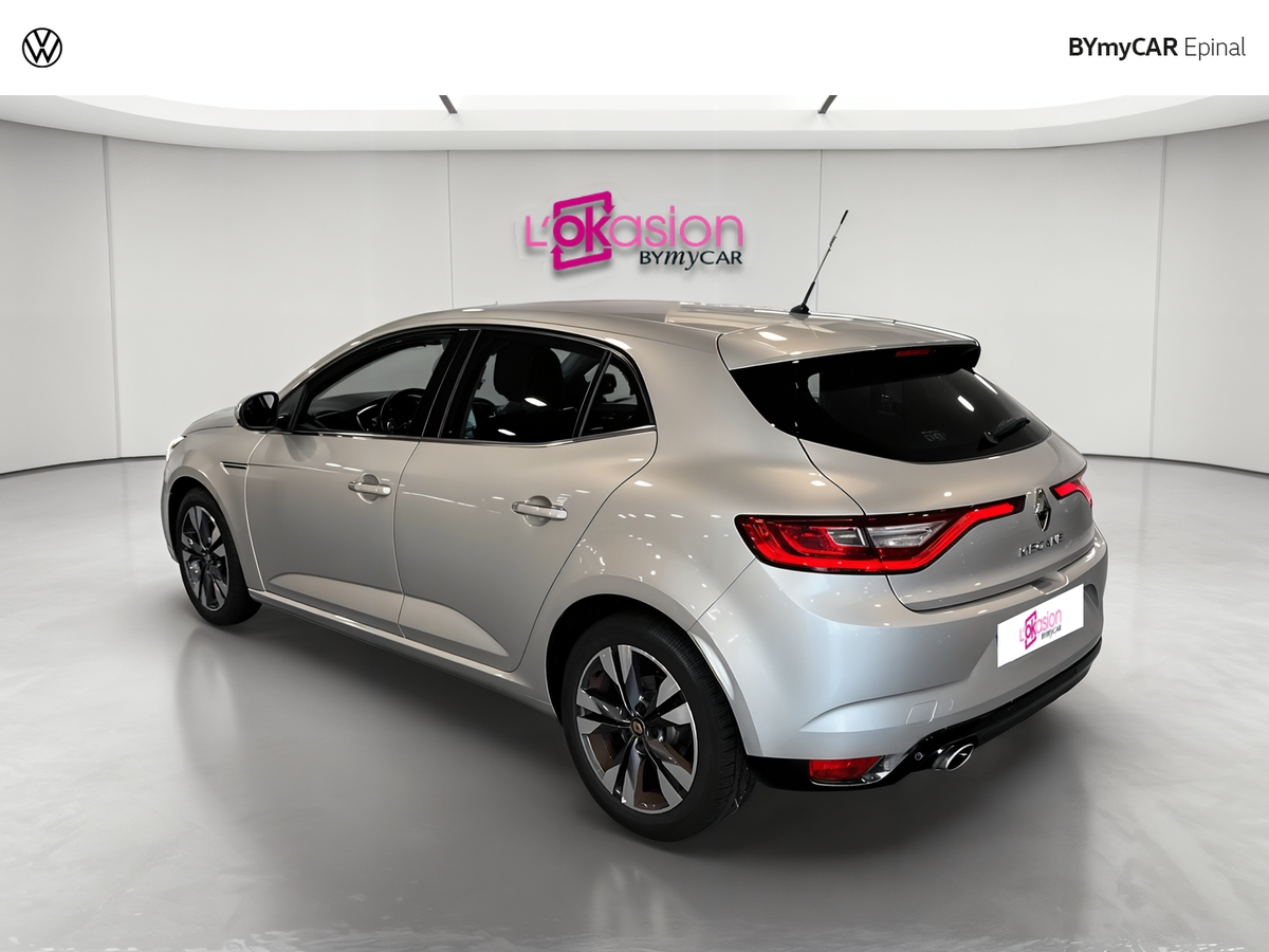 Renault Mégane IV Berline TCe 160 Energy EDC — photo 3