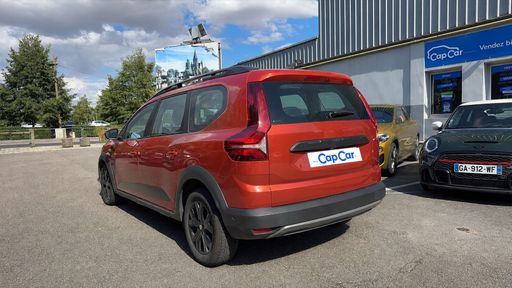 Dacia Jogger TCE 110 7 PLACES SL EXTREME + - Sl Extreme + – 2022 – 44771 km – Essence – Boîte Manuelle — photo 1