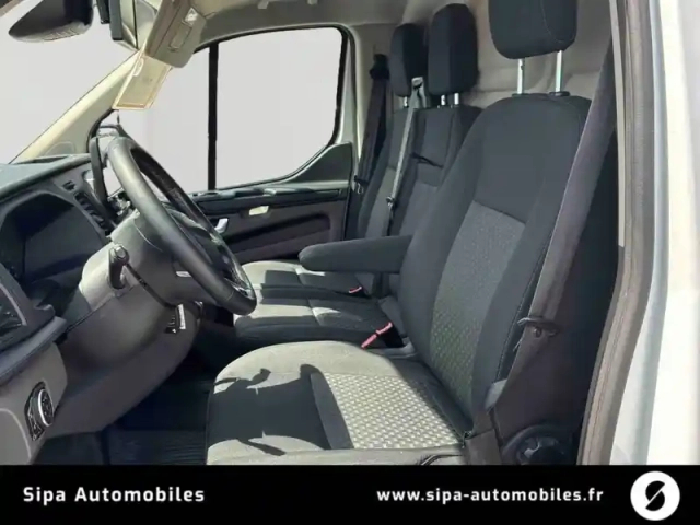 Ford Transit custom fourgon 280 l1h1 2.0 ecoblue 130 bva — photo 11