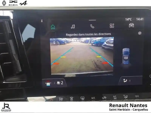 Renault Megane e-tech electric ev60 220ch equilibre super charge — photo 7