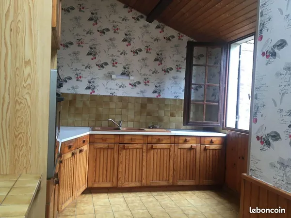 Immeuble 3 pièces 100 m²