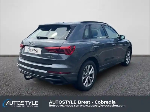 Audi Q3 35 tdi 150ch s line s tronic 7 — photo 5