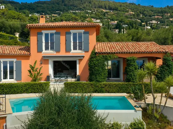 Villa 4 pièces 130 m²