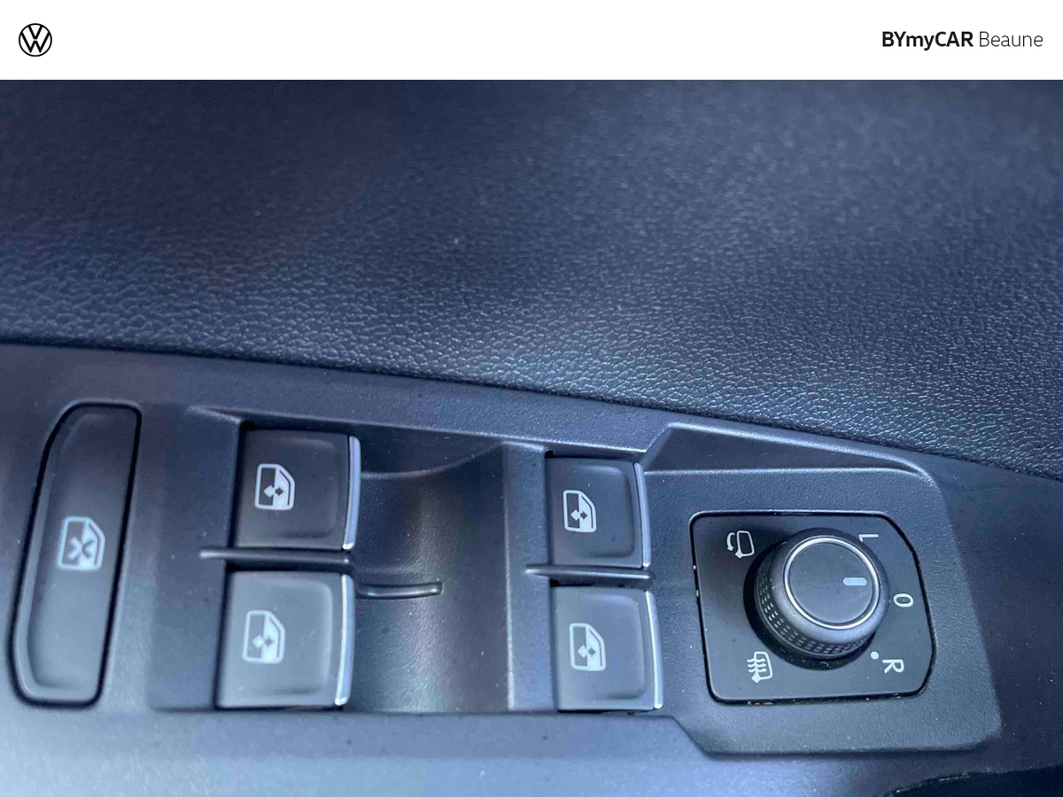 Volkswagen Taigo 1.5 TSI 150 DSG7 — photo 16