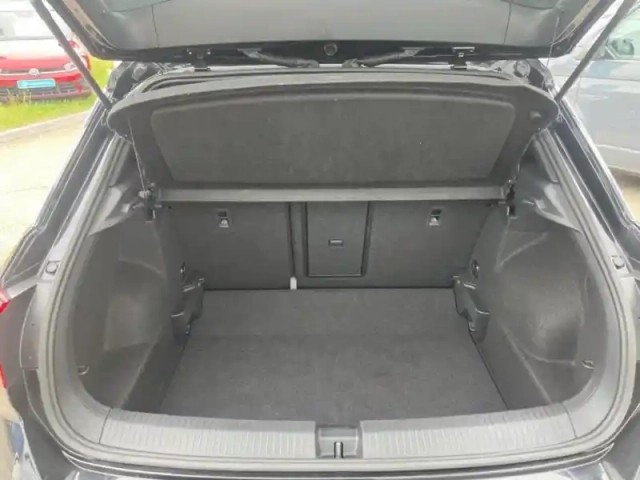 Volkswagen T-Roc 1.5 tsi evo2 150ch r-line dsg7 — photo 15