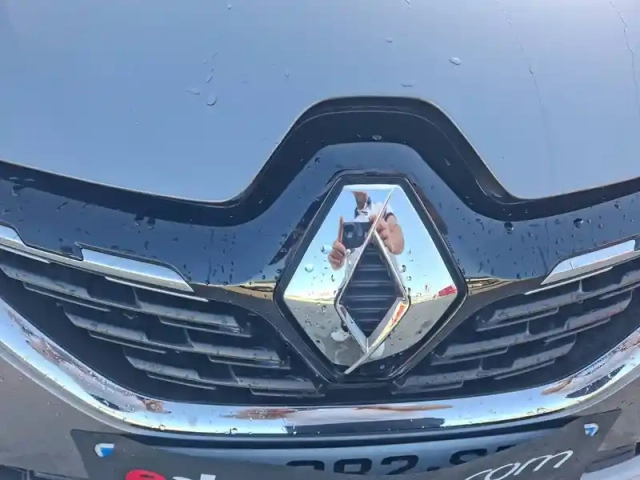 Renault Captur tce 130 edc fap — photo 42