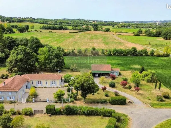 Propriété 9 pièces 200 m²