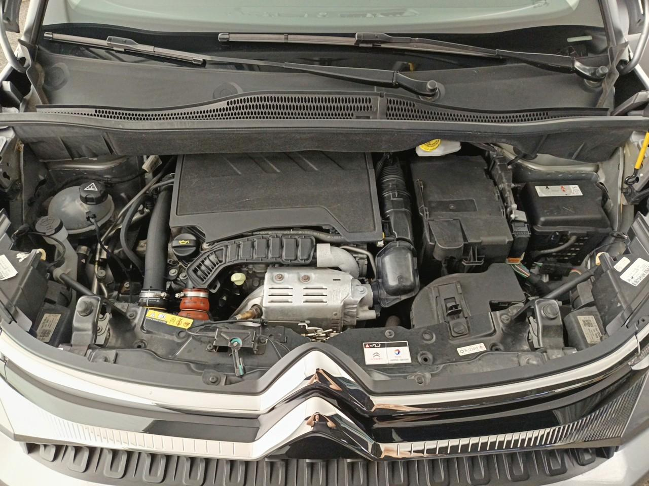 Citroën C3 Aircross puretech 130 s&s eat6 c-series — photo 14