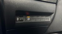 Peugeot 208 1.2 PureTech 100ch S&S Active — photo 28