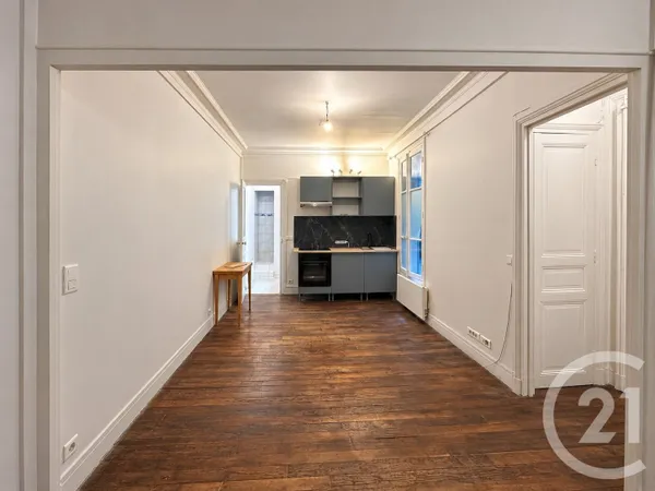 Studio 1 pièce 26 m²