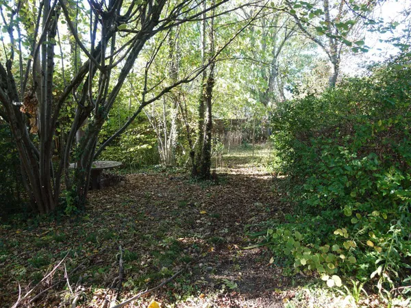 Terrain 640 m²