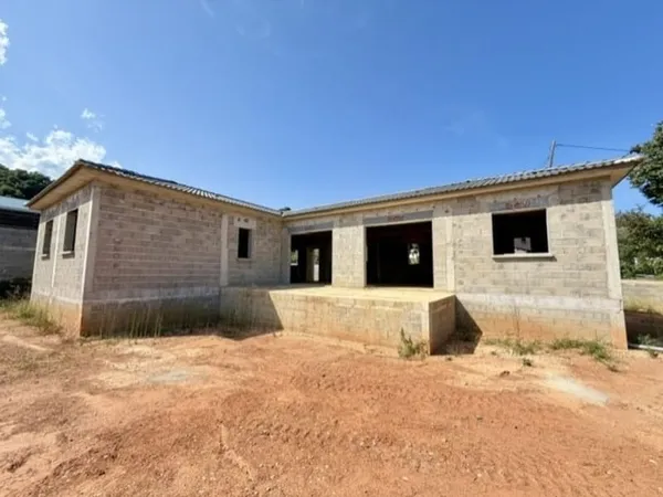 SANTA LUCIA DI MORIANI (20), Maison 5 pièces de 117 m2 avec garage