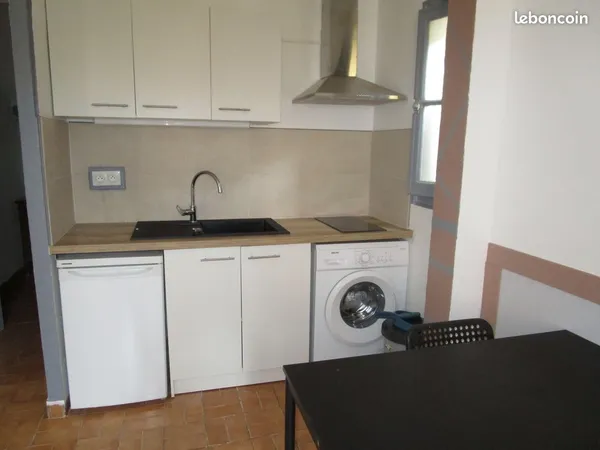 LOCATION d'un studio à proximité de GRENOBLE