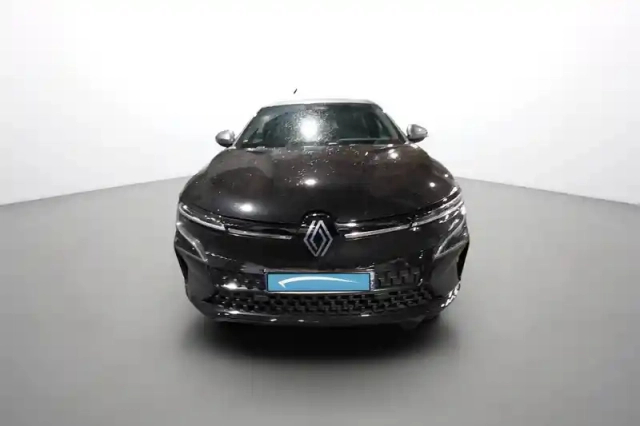 Renault Megane e-tech ev60 220 ch super charge — photo 2