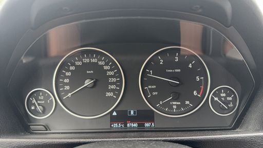 BMW Serie 3 2.0 320d 190 - Lounge – 2016 – 87840 km – Diesel – Boîte Automatique — photo 19