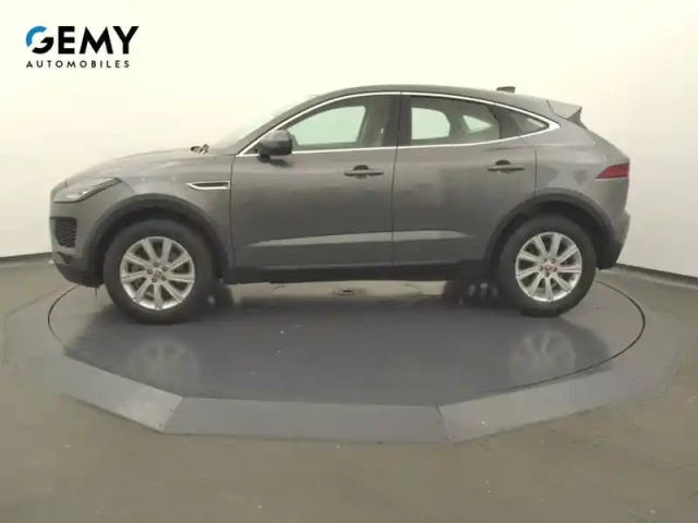 Jaguar E-Pace 2.0 d - 150 ch awd bvm — photo 19