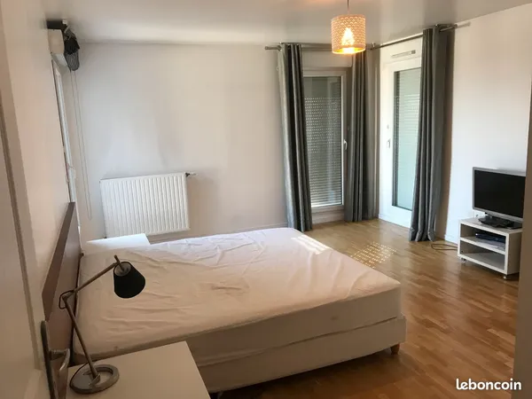 Location Chambre dans Colocation