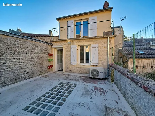 Maison 3 pièces 77 m²