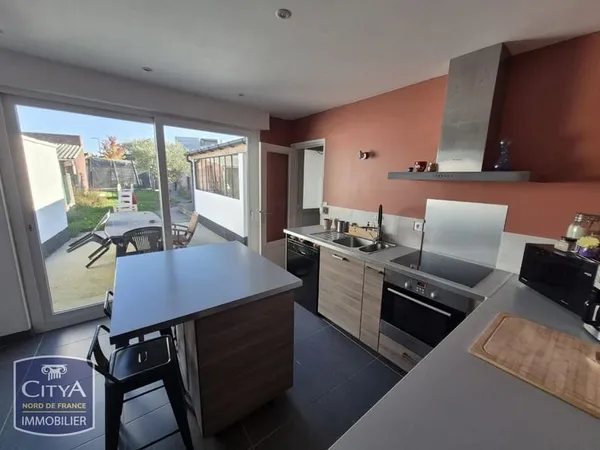 Maison de ville centre-ville de Pérenchies