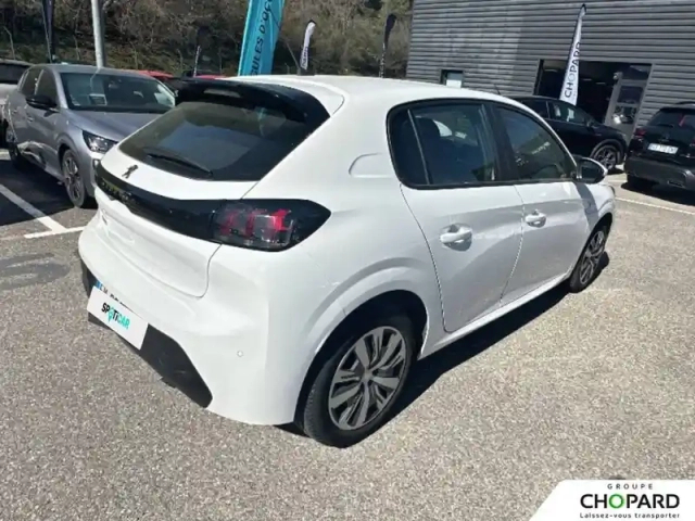 Peugeot 208 puretech 100 s&amp;s eat8 — photo 26