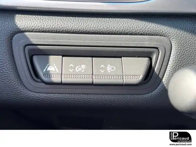 Renault Captur tce 90 — photo 12