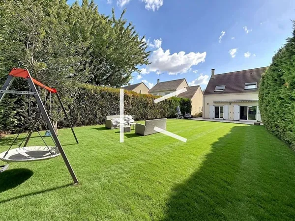 Maison 5 pièces 100 m²