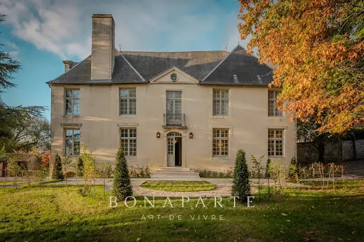 Maison 9 pièces 380 m²