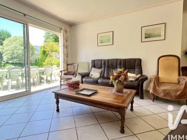 Maison de plain-pied 5 pièces 134 m²