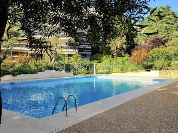 Appartement 1 pièce 33 m²
