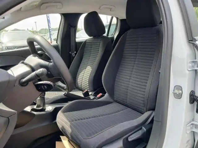 Peugeot 208 puretech 75 s&amp;s bvm5 active — photo 8