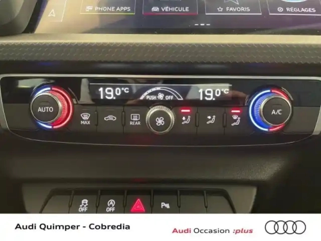 Audi A1 sportback 25 tfsi 95ch design s tronic 7 — photo 15