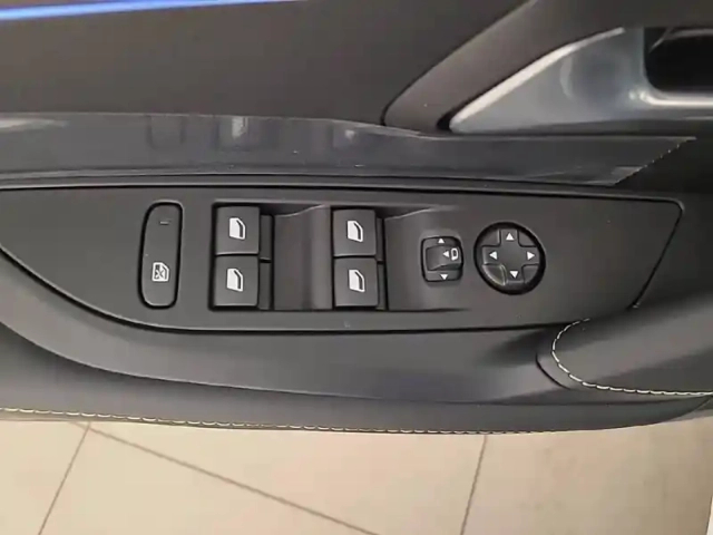 Peugeot 208 electrique 50 kwh 136ch — photo 70