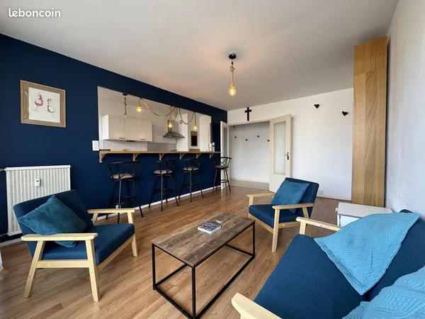 Chambre en colocation féminine