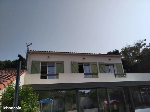 Dans villa super grand t2