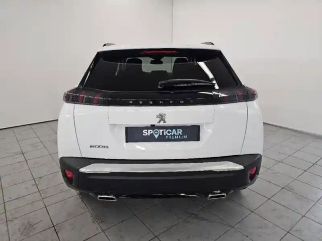 Peugeot 2008 1.2 puretech 130ch s&amp;s style eat8 — photo 6