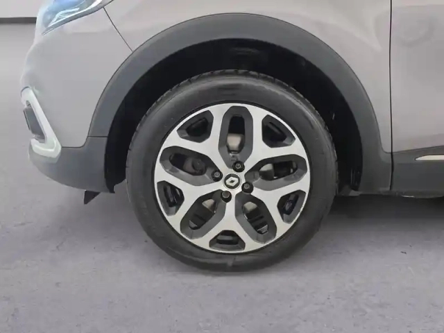 Renault Captur tce 120 energy — photo 123