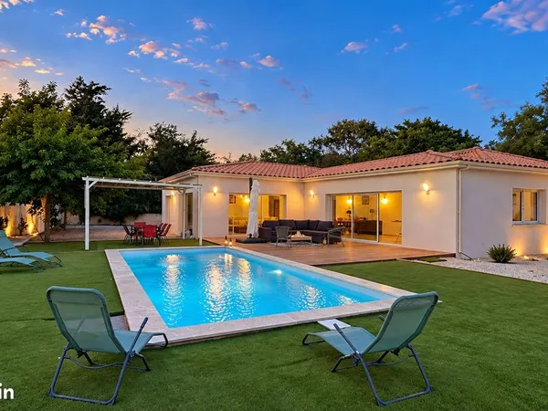 Villa neuve 154 m² - Piscine chauffée - Terrain 930 m² - Entre Sète et Montpellier