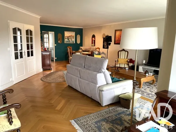 Appartement 6 pièces 168 m²
