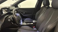 Peugeot 2008 1.2 PureTech 130ch S&S GT EAT8 — photo 12