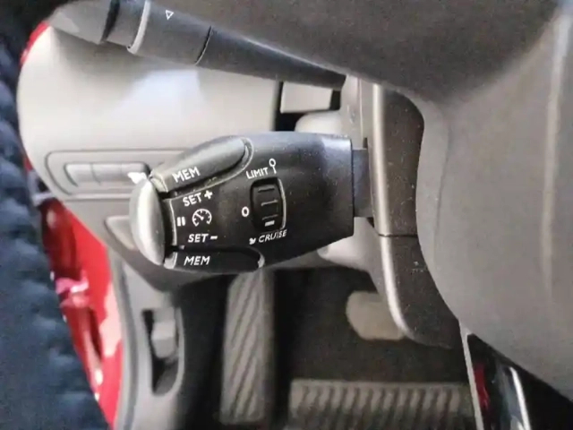 Citroën C3 Aircross bluehdi 120 s&amp;s eat6 — photo 122