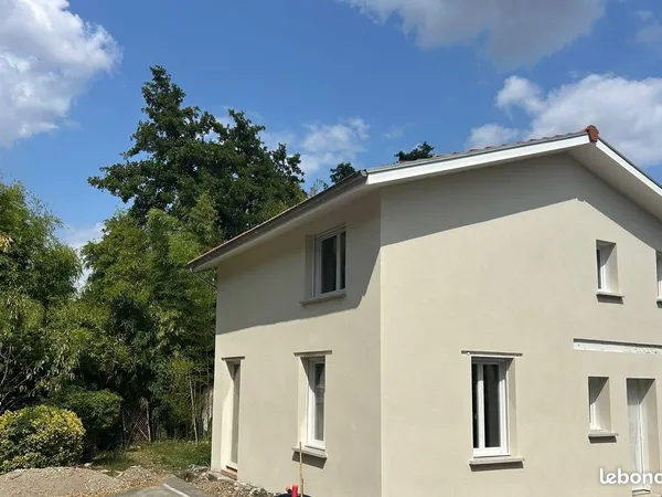 Maison à terminer 3 chambres, terrain 820m2